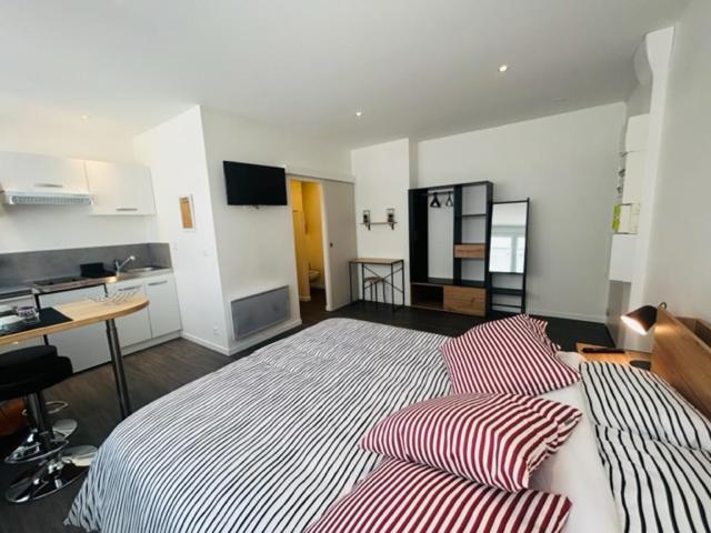 Studio Lumineux 25M² Hyper-Centre 洛里昂 外观 照片