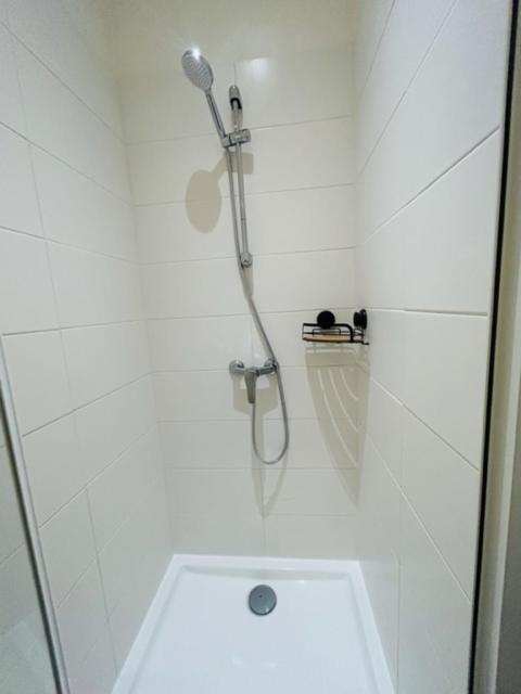 Studio Lumineux 25M² Hyper-Centre 洛里昂 外观 照片